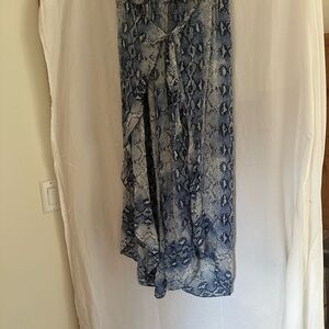 Surf Gypsy casual cover up pant, size L